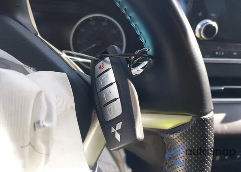 2024 Mitsubishi Outlander Se 2.5 S-Awc/Se Black Edition S-Awc/Se Black Edition W/Pano Roof S-Awc/Se Ralliart S-Awc from USA, damaged, VIN JA4J4VA85RZ085401